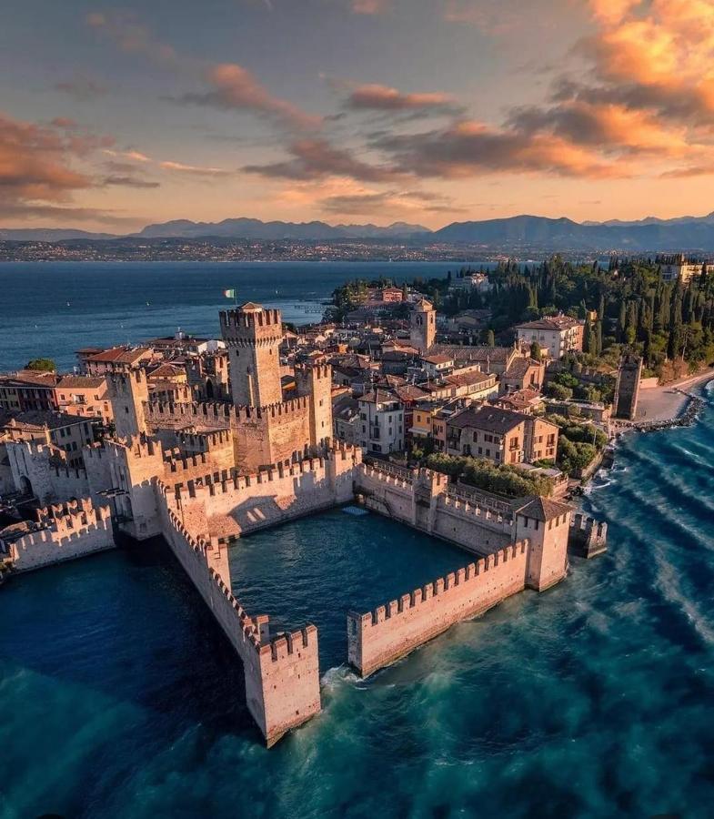 Sorridi Al Lago Sirmione Eksteriør bilde