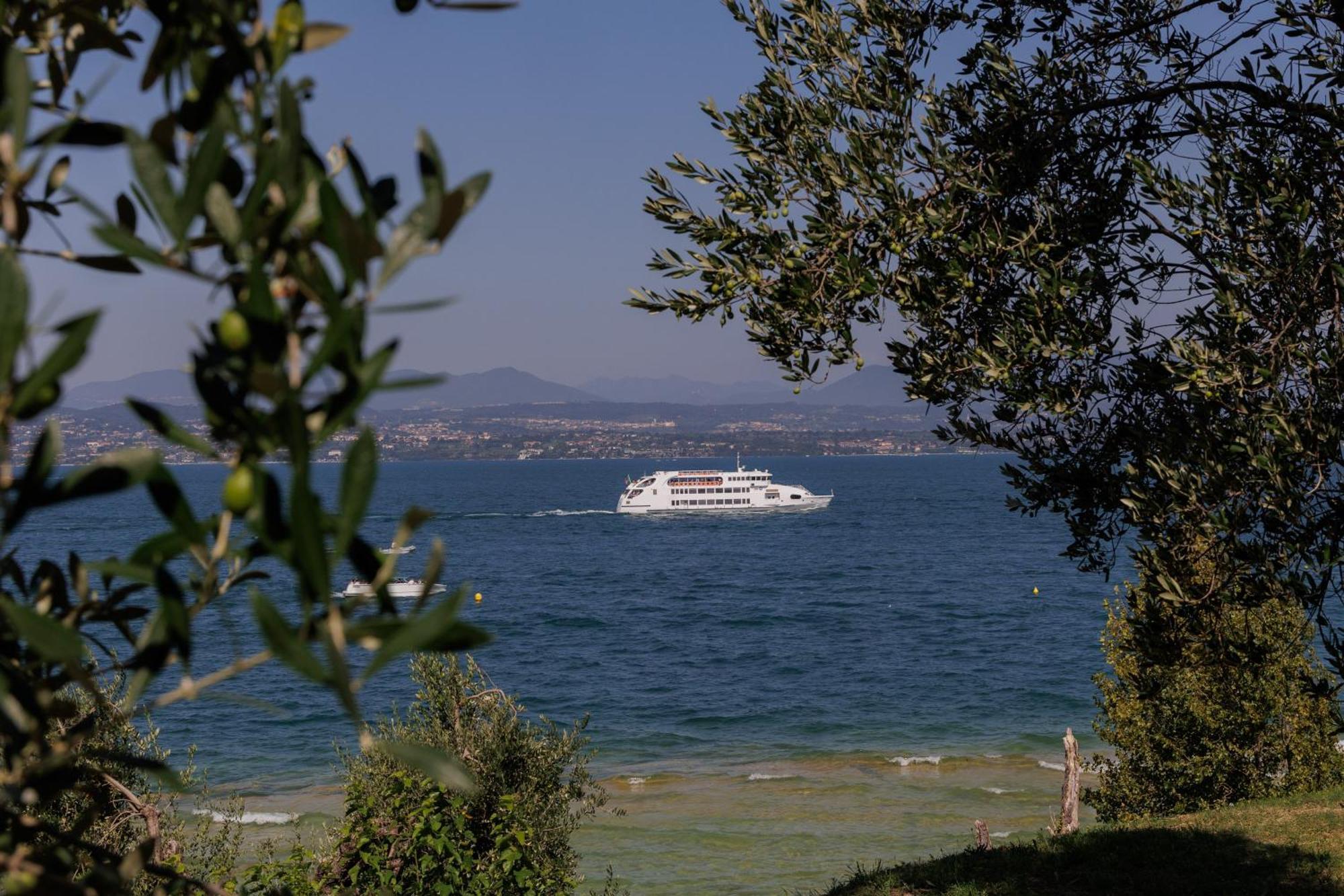 Sorridi Al Lago Sirmione Eksteriør bilde
