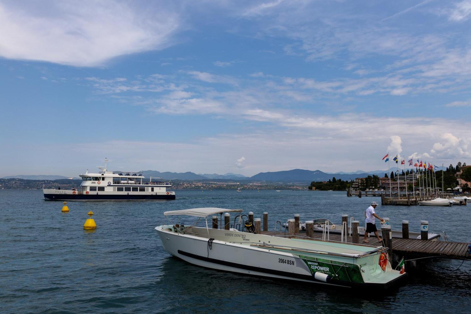 Sorridi Al Lago Sirmione Eksteriør bilde